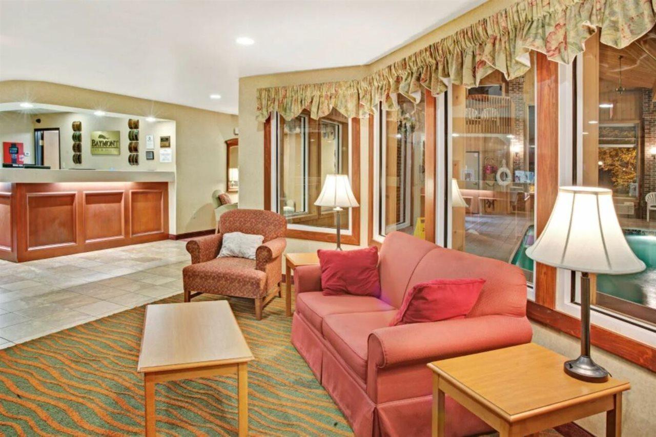 Baymont By Wyndham Indianapolis Hotel Exterior photo