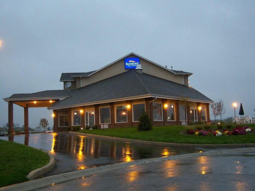 Baymont By Wyndham Indianapolis Hotel Exterior photo